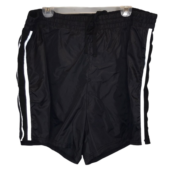 Fabletics Pamela Reflective Short NWT Plus sz 1X - Picture 9 of 9